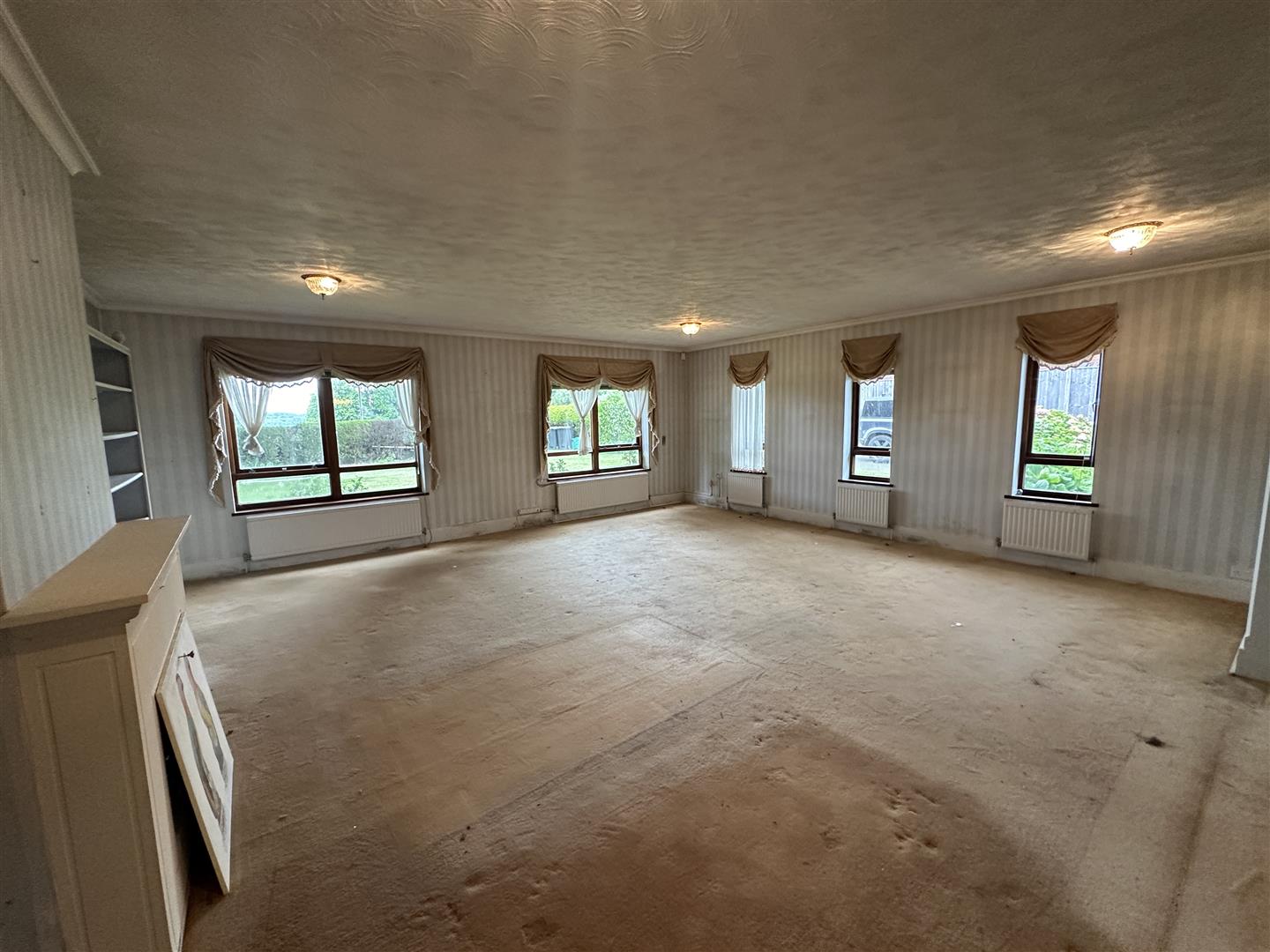 St. Lawrence Road, Chepstow Moon & Co